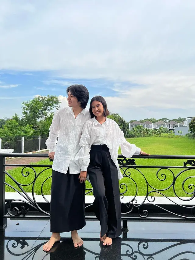 Angga Yunanda dan Shenina Cinnamon rayakan lebaran bareng