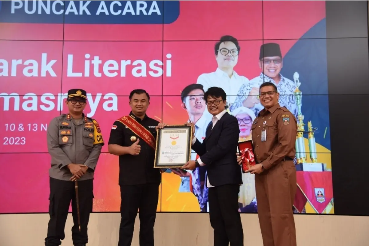 Sumarak Literasi Dharmasraya 2023 Sukses Pecahkan Rekor MURI
