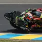 Pembalap Yamaha Tech 3, Johann Zarco, gagal finis setelah terjatuh pada MotoGP Prancis di Sirkuit Le Mans, Minggu (20/5/2018). (Twitter/Yamaha Tech 3)