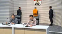 Komisi Pemberatasan Korupsi (KPK) menetapkan Direktur PT Permana Putra Mandiri (PPM) Ahmad Taufik (AT) tersangka kasus korupsi Alat Pelindung Diri (APD) di Kementrian Kesehatan (Kemenkes) tahun anggaran 2020 hingga mencapai Rp319 Miliar. (Foto: Istimewa).