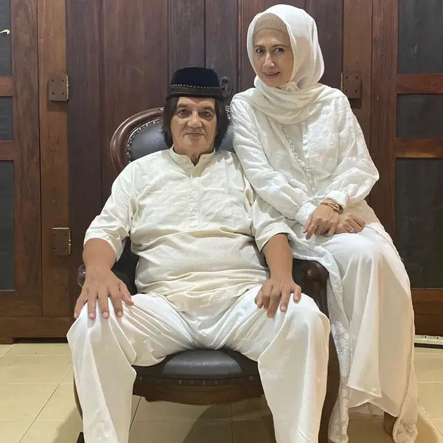 Jadi Mualaf Usai Lakukan Adegan Sholat, Ini 6 Potret Terbaru Aktor Goerge Rudy
