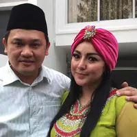Farhat berniat menyerang balik Ahmad Dhani dengan melaporkan ke Polisi. (Muhamad Altaf Jauhar/Bintang.com)