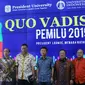 Para akademisi dari Presiden University dan Universitas Indonesia usai diskusi Quo Vadis Pemilu 2019 yang diselenggaran oleh Presiden Executive Club (Jababeka Group).