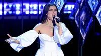 Selain Idina Menzel, lagu Frozen 2 di Oscar 2020 juga hadirkan para penyanyi dari negara lain. (Twitter)