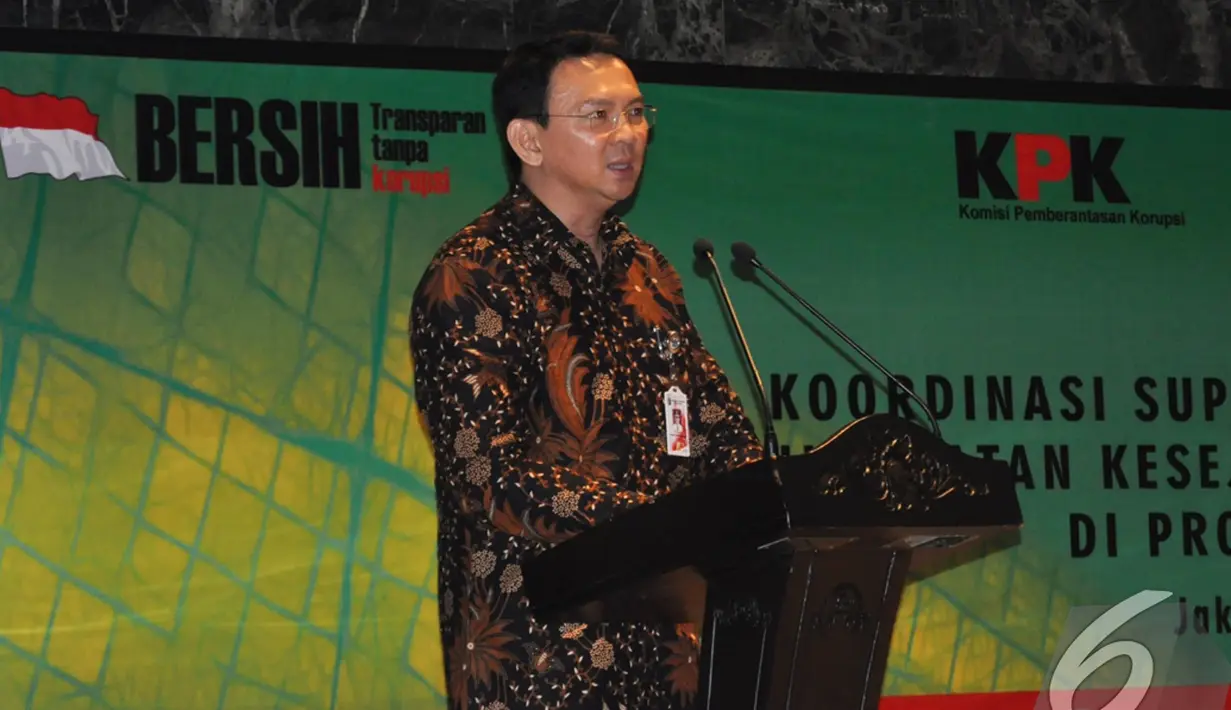 Plt Gubernur DKI Jakarta, Basuki Tjahaja Purnama (Ahok),  memberikan sambutan saat menghadiri Seminar Pencegahan Korupsi di Balai kota, Jakarta, Kamis (6/11/2014) (Liputan6.com/Herman Zakharia) 