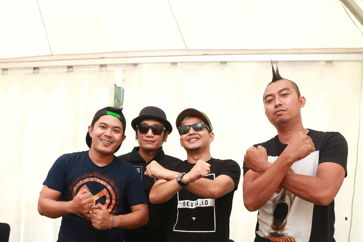 [Bintang] Tipe-X