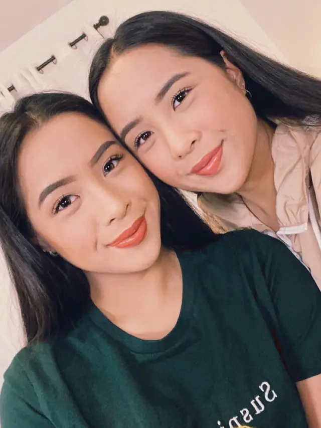 6 Pesona Samantha dan Madeline, Kembar yang Viral di TikTok