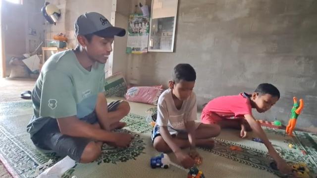 Cerita Haru Amin dan Wiwid, Warga Jepara yang Punya Rumah Berkat Program Gubernur Jateng