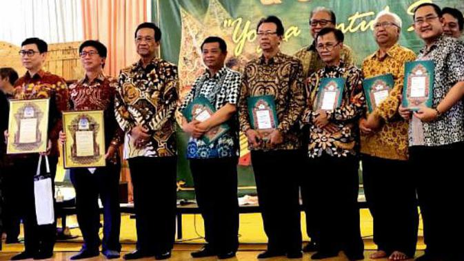Vice President Director Emtek Group Sutanto Hartono (kiri kedua) di Yogyakarta, Jumat malam (20/12/2019).(foto: istimewa)