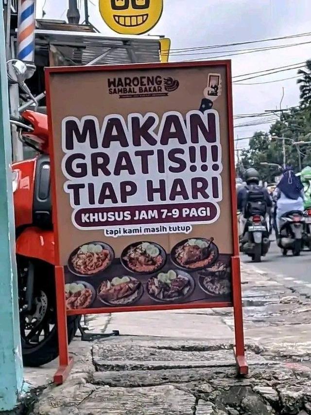 7 Potret Promosi di Spanduk Jualan Ini Kocak, Enggak Habis Pikir
