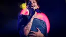 Louis Tomlinson telah menghabiskan waktunya dengan anak pertamanya Freddie Reign Tomlinson, yang kini berusia dua bulan. (AFP/Bintang.com)