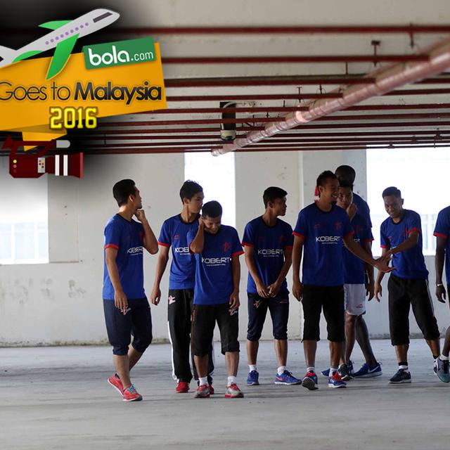 Live Jelang Play Off Msl Rd Melatih T Team Di Tempat Parkir Indonesia Bola Com