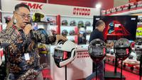 Helm SMK Cygnus dan STUDDS Atlas Meluncur di IIMS 2026, Ini Harga dan Spesifikasinya