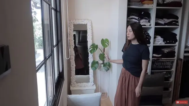 Kamar Fendy Chow dan Stella Cornelia