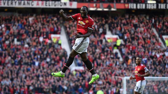 Manchester United Libas Everton di Old Trafford