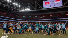 Selebrasi Timnas Singapura seusai mengalahkan Hong Kong dan lolos ke Piala Asia 2027. (Dok. FA Singapura)