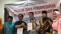 PT Nanotech Indonesia Global Tbk dan Yayasan Sahabat Wakaf Indonesia melakukan penandatanganan kerjasama