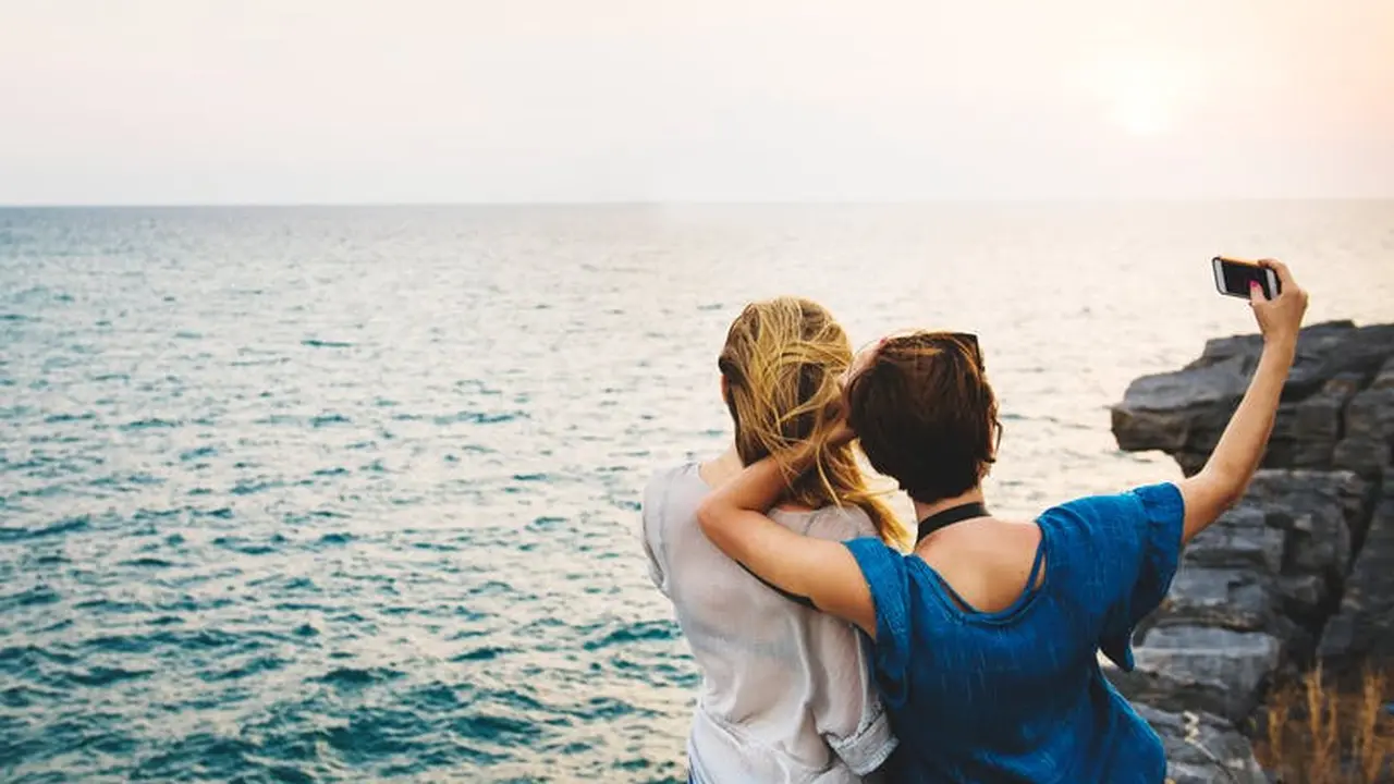 [bintang] So Sweet! 5 Shio Ini Jarang Bikin Bete Teman-temannya