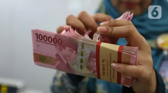 Rupiah Hari Ini Menguat 17.695, Harga Minyak Jadi Penopang