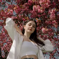 Ilustrasi perempuan cantik/copyright unsplash.com/Jinyi Liu
