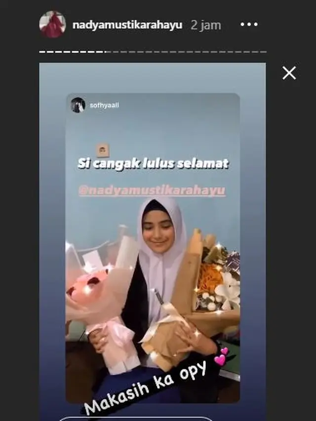 5 Potret Nadya Mustika Istri Rizki DA Usai Sidang Skripsi, Ungkap Rasa Syukur