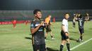 <p>Selebrasi pemain Dewa United, Septian Bagaskara setelah mencetak gol kedua timnya ke gawang Persija Jakarta pada laga pekan ke-10 BRI Liga 1 2023/2024 di Stadion Indomilk Arena, Tangerang, Jumat (25/8/2023). Dewa United menang 2-0 atas Persija Jakarta. (Bola.com/M Iqbal Ichsan)</p>