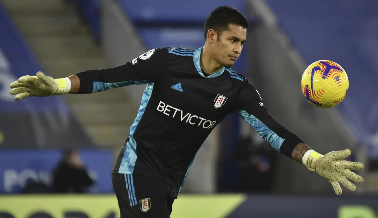 5. Alphonse Areola (Fulham). Kiper asal Prancis berusia 27 tahun ini telah membuat 77 saves dalam 21 penampilannya selama 1890 menit. (AP/Rui Vieira)