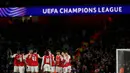 Gelandang Arsenal asal Inggris bernomor punggung 41, Declan Rice, berbicara kepada rekan-rekan setimnya saat pertandingan leg kedua perempat final Liga Champions 2025/2026 melawan Sporting CP di Stadion Emirates, London Utara pada Rabu 15 April 2026 waktu setempat atau Kamis (16/4/2026) dini hari WIB. Arsenal sukses mengamankan langkah ke babak semifinal Liga Champions 2025/2026. (Adrian Dennis/AFP)