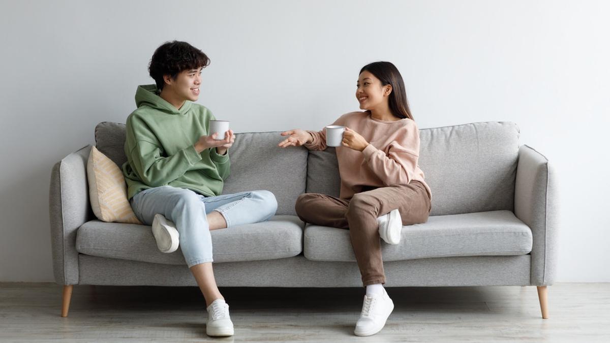 7 Tips Membangun Komunikasi dengan Pasangan yang Efektif