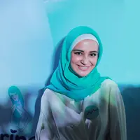 Shireen Sungkar yang kini mantap berhijab tampak sangat cantik dan menawan dalam balutan pakaian muslimah. (Galih W. Satria/Bintang.com)
