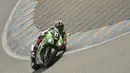 Pebalap Prancis, Gregory Leblanc, beraksi dalam kualifikasi pertama lomba ketahanan Le Mans 24-jam di Sirkuit Le Mans, Prancis, (7/4/2016). (AFP/Jean-Francois Monier)
