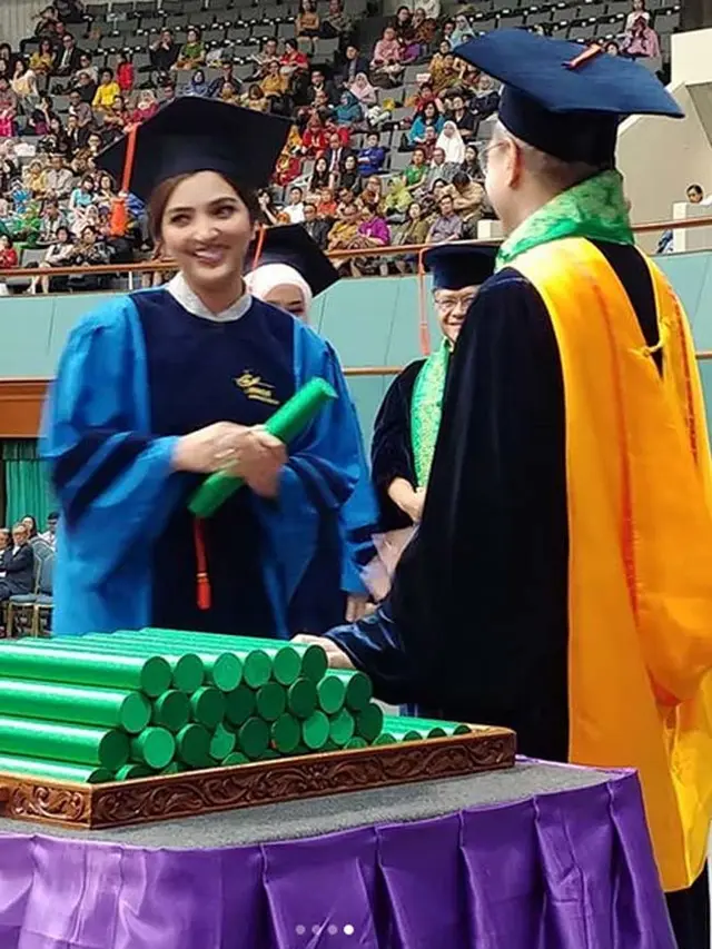 [Bintang] Ashanty WIsuda