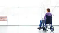 Spinal Muscular Atrophy (SMA) atau atrofi otot tulang belakang adalah kelainan pada otot yang bisa picu disabilitas daksa. Foto Pressfoto from Freepik.