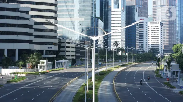 FOTO: Idul Fitri, Jalan Sudirman dan MH Thamrin Lengang