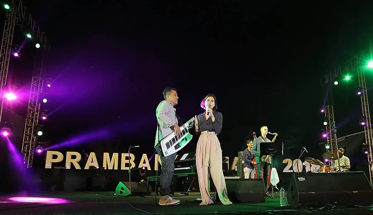 Sementara itu, Indra Lesmana dan Eva Celia sendiri ingin membuat sebuah kolaborasi yang konseptual untuk selanjutnya. (Bambang E.Ros/Bintang.com)