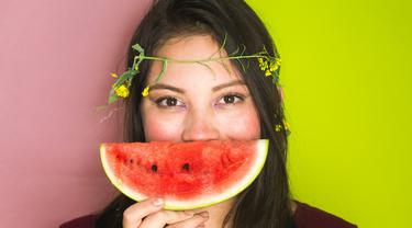Manfaat Buah Semangka Bikin Kulit Glowing! 