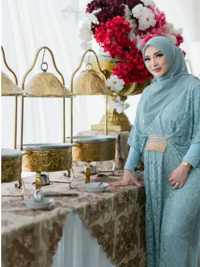7 Inspirasi Gamis Artis di Akikah Anak 2025, Aaliyah Massaid hingga Nikita Willy
