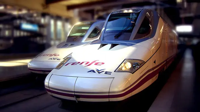 Kereta Velaro 4