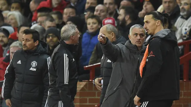 Manchester United (MU)