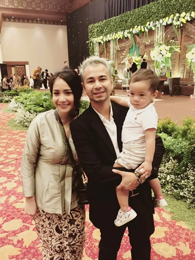 [Bintang] Raffi Ahmad dan Nagita Slavina
