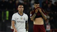 Lautaro Martinez (kiri) saat jadi pahlawan kemenangan Inter Milan atas AS Roma di Liga Italia 2024/2025. (Filippo MONTEFORTE / AFP)