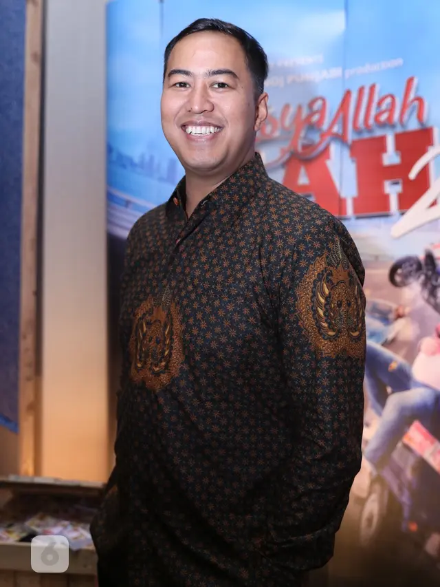 [Bintang] Pandji Pragiwaksono