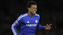 Loic Remy pernah gagal menjadi pemain Liverpool. Kontrak yang sudah ditandatangani terpaksa batal akibat tak lolos tes medis. Pihak The Reds beralasan jika khawatir terhadap keadaan jantung Remy yang tidak stabil. Akhirnya ia diboyong Chelsea pada 2014 silam. (Foto: AFP/Ian Kington)