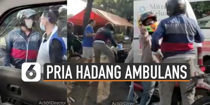 VIDEO: Viral Pengendara Motor Hadang Ambulans