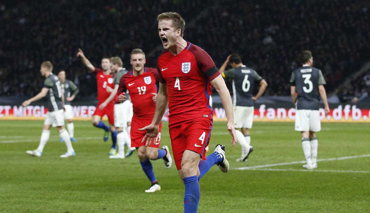 Eric Dier, andalan Tottenham Hotspurs ini dipilih menjadi starter pada laga persahabatan Inggris melawan Jerman di Olympiastadion, Berlin, Minggu (27/3/2016) dini hari WIB. (Action Images via Reuters/Carl Recine)