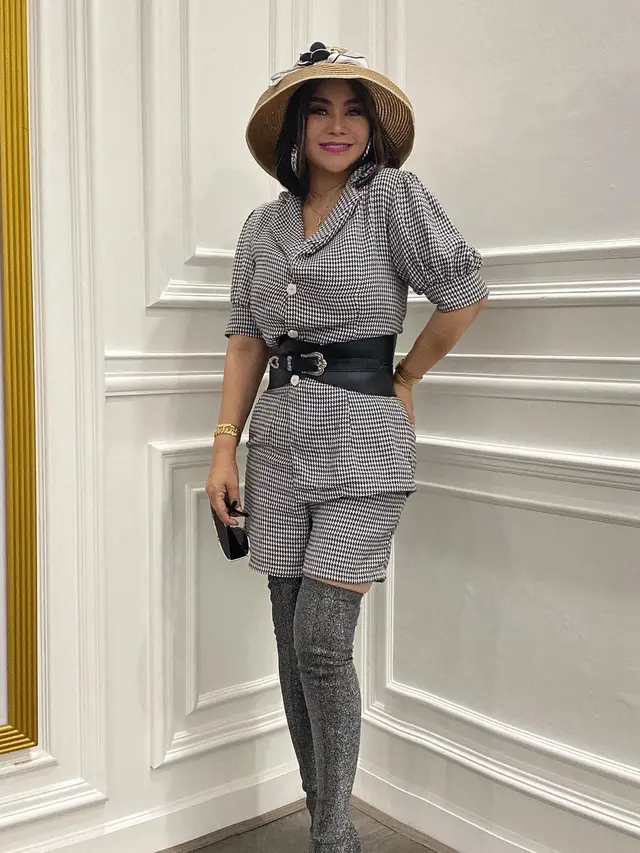 Dulu Dibully, Ini 6 Potret Anisa Bahar yang Kini Langsing dan Berhasil Turun 28 Kg