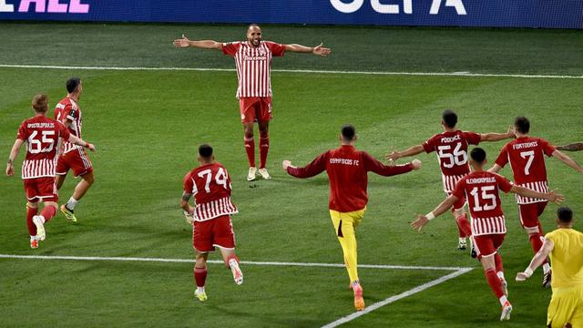 Olympiacos Vs Fiorentina