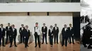 Selain para bridesmaid Salshabilla Adriani yang cantik menawan, sorot ketampanan dari jajaran groomsmen dari Ibrahim Risyad pun mencuri perhatian. Ada beberapa wajah artis di sana, antara lain Marco Ivanos, Omar Daniel dan Refal Hadi. (Liputan6.com/IG/@marcoivanos12)