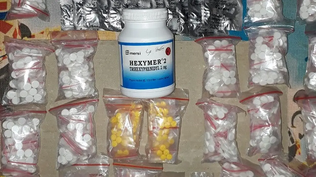Pasutri Tertangkap Simpan Ribuan Butir Obat PCC