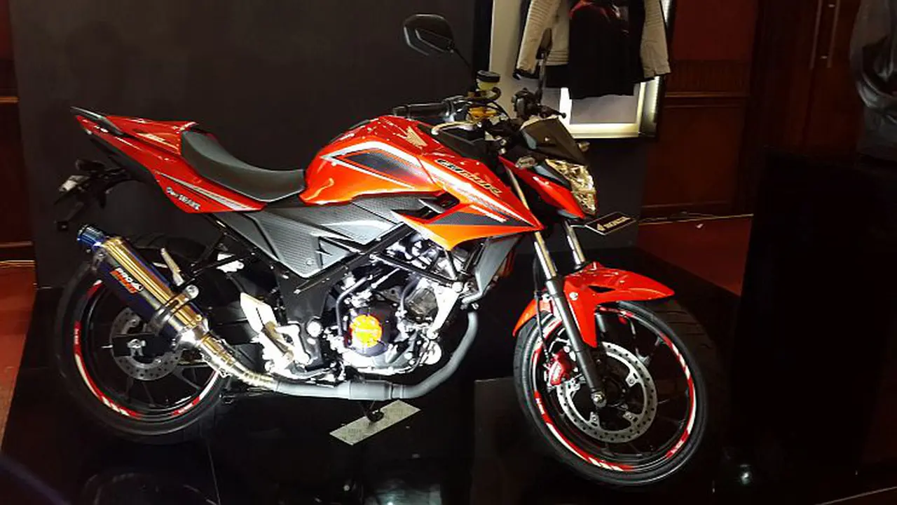 Aksesori Ini Bikin Tampilan CB150 Makin Galak
